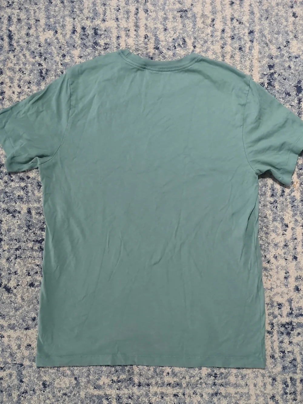 Nike Graphic Skull Swoosh T-Shirt Green Men's Large Streetwear Y2K Style